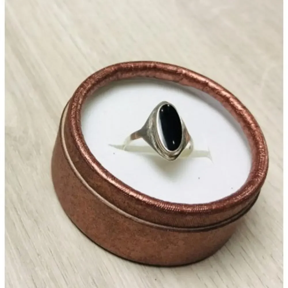 925 Sterling Silver Black Nephrite Ring Size 6.5
